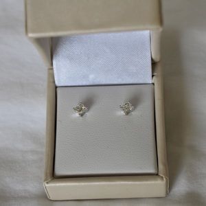 Princess cut diamond earrings for sale. White gold. Have never been worn.